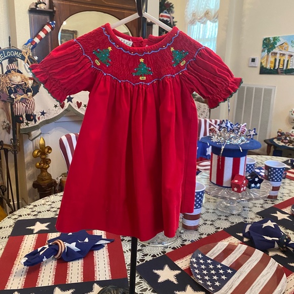 Le Za Me Smocked Infant girls Dress size 12 months - Picture 1 of 16